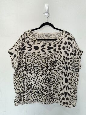 Anna Melani Leopard Print Short Sleeve Blouse in Beige/Black 1X